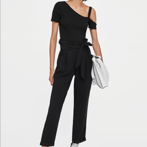 ZARA-High waisted paperboy pants with tie belt - Picture 2 of 12